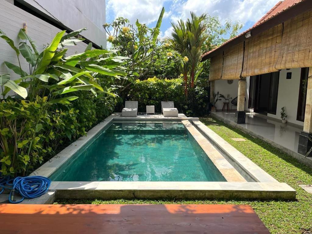 Heart Of Canggu - Villa Embra Bagian luar foto