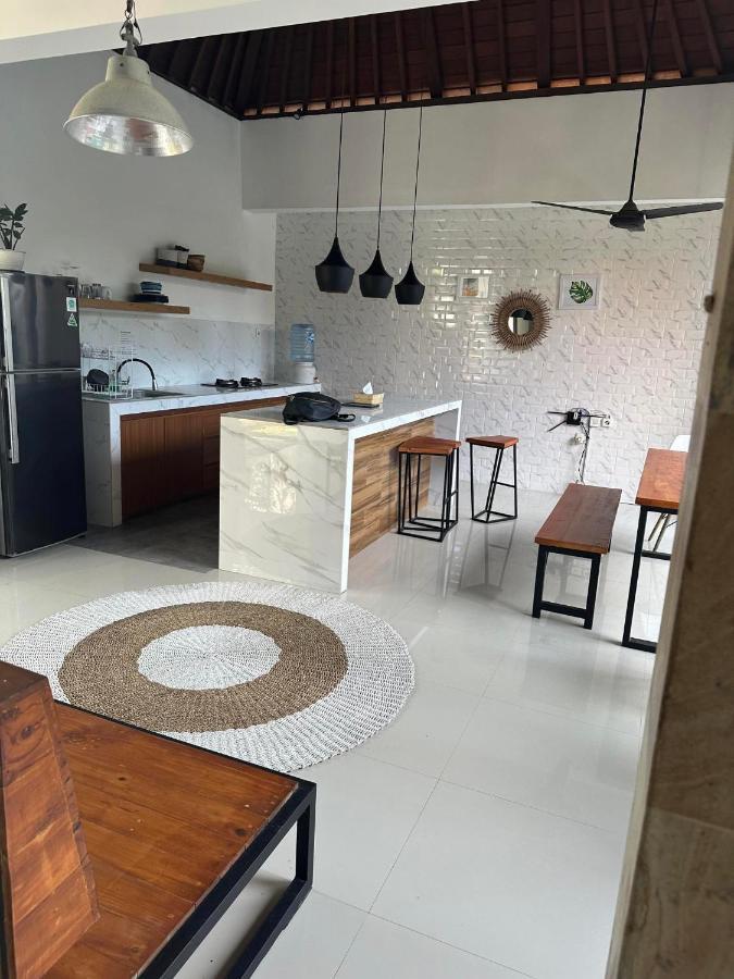 Heart Of Canggu - Villa Embra Bagian luar foto